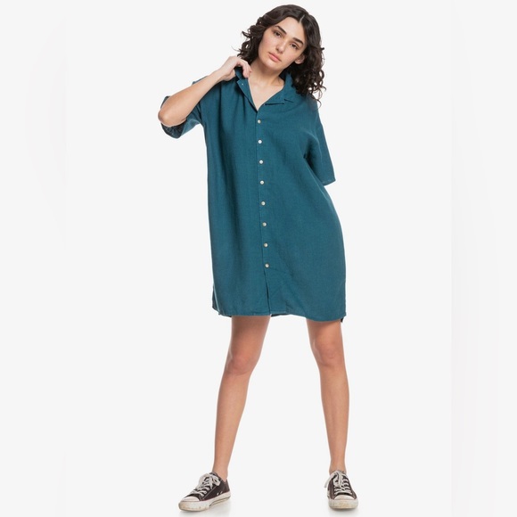 🌻QUIKSILVER Surf Camp Dress🌻 - Picture 1 of 10